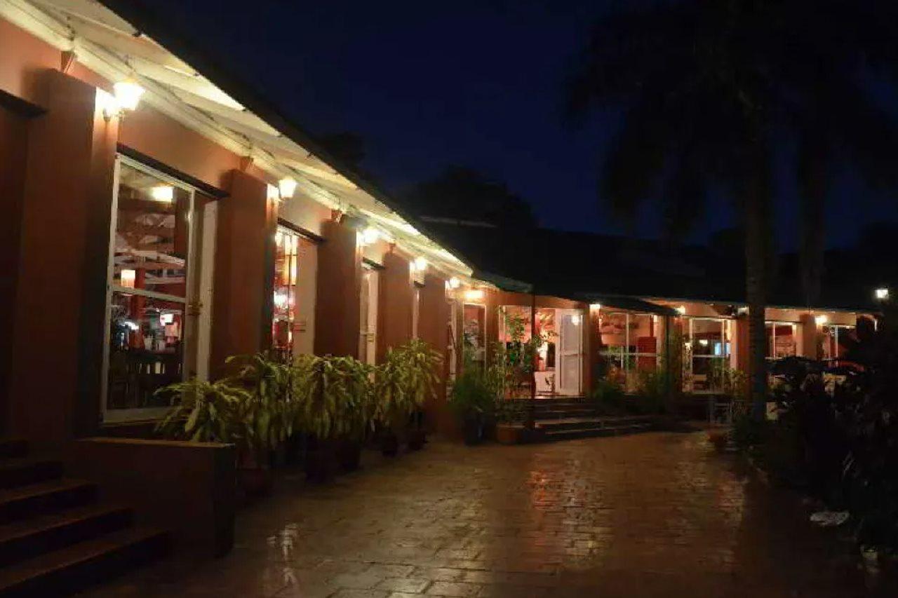 Iguazu Inn Hostel Puerto Iguazú Kültér fotó