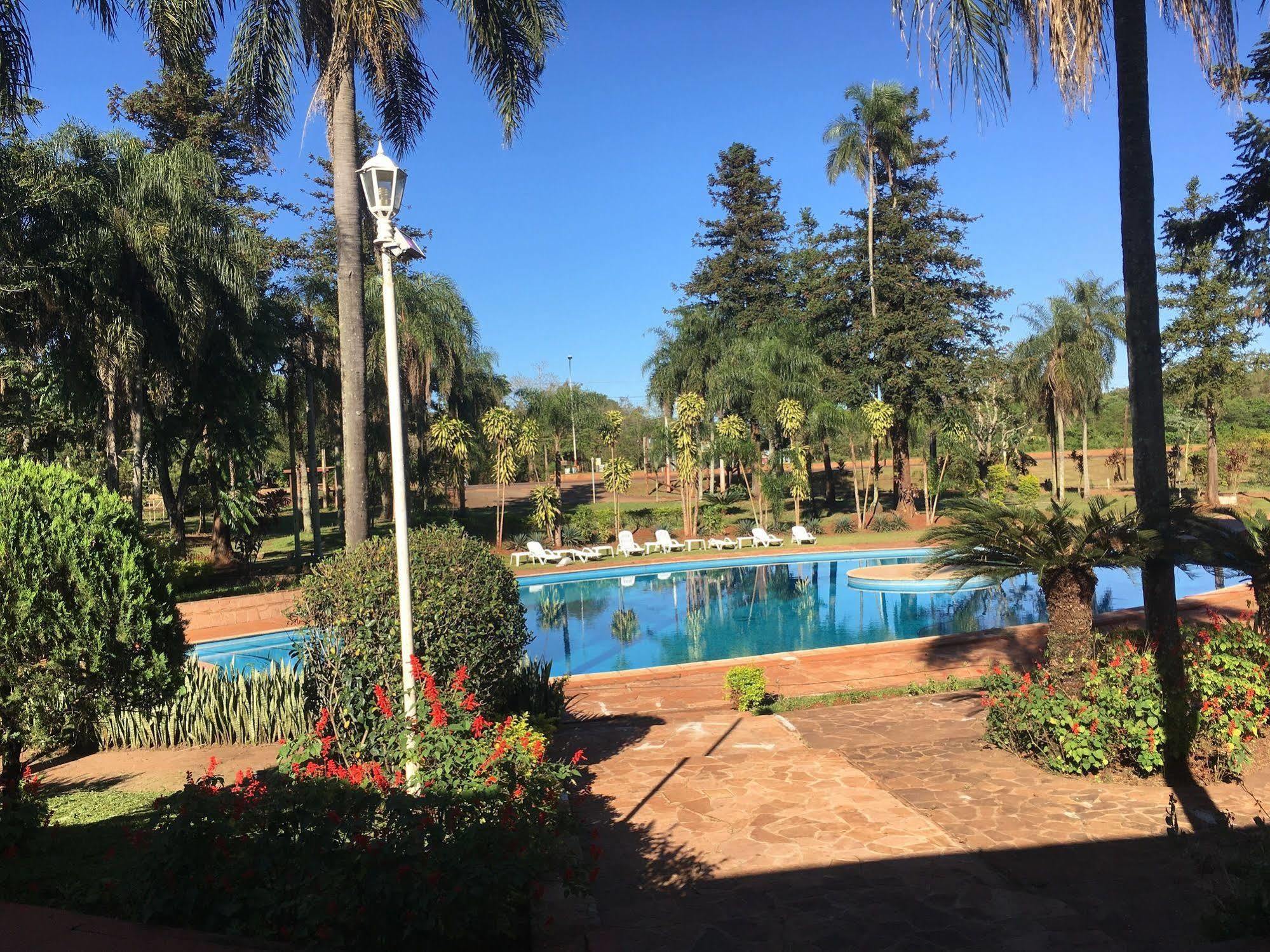 Iguazu Inn Hostel Puerto Iguazú Kültér fotó