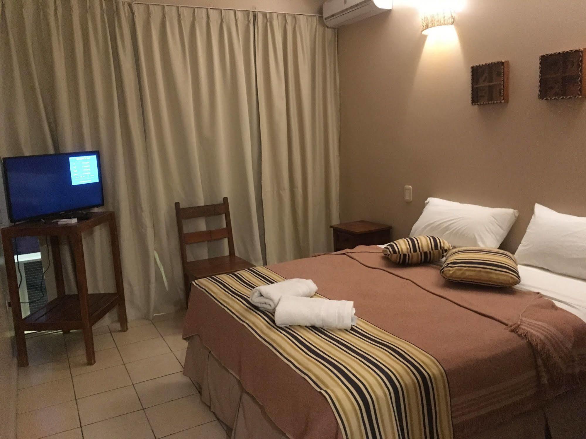 Iguazu Inn Hostel Puerto Iguazú Kültér fotó
